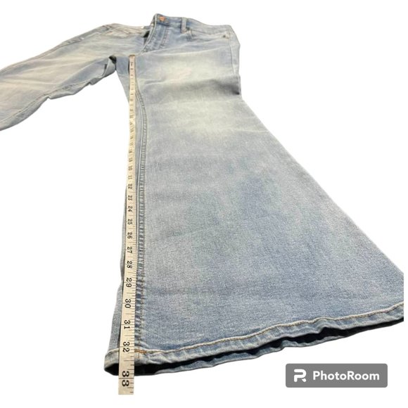 Garage Denim Flare NWT High-Waisted Wide Flare Jeans -Olivia Blue - size… - Picture 2 of 16